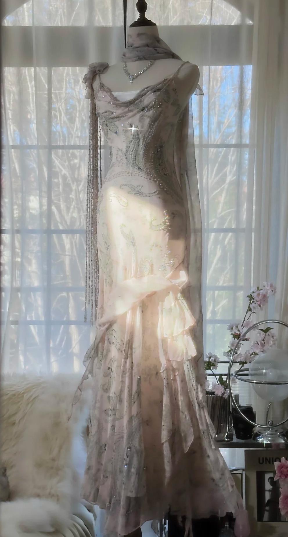 Fairytale Pink Spaghetti Straps Mermaid Evening Gowns Vintage Elegant Beaded Silk Long Prom Dress Guest Dresses HZ1024